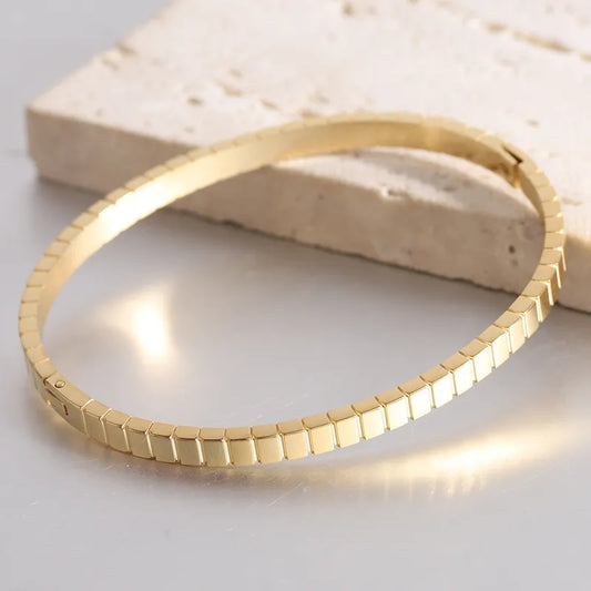 Pulsera rígida "Ada"